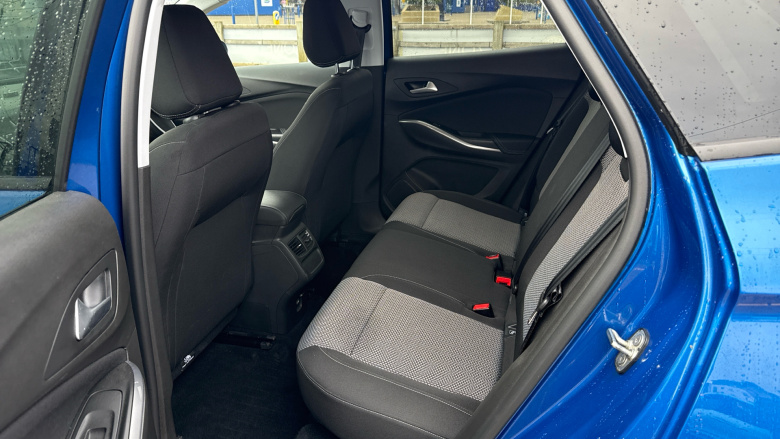 Vauxhall Grandland X 1.2 Turbo SE Premium 5dr Petrol Hatchback